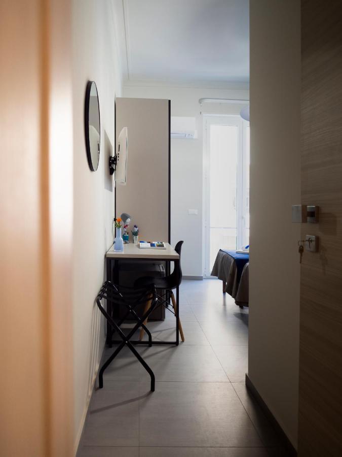 B&B Contessa Dei Venti Catania Bagian luar foto