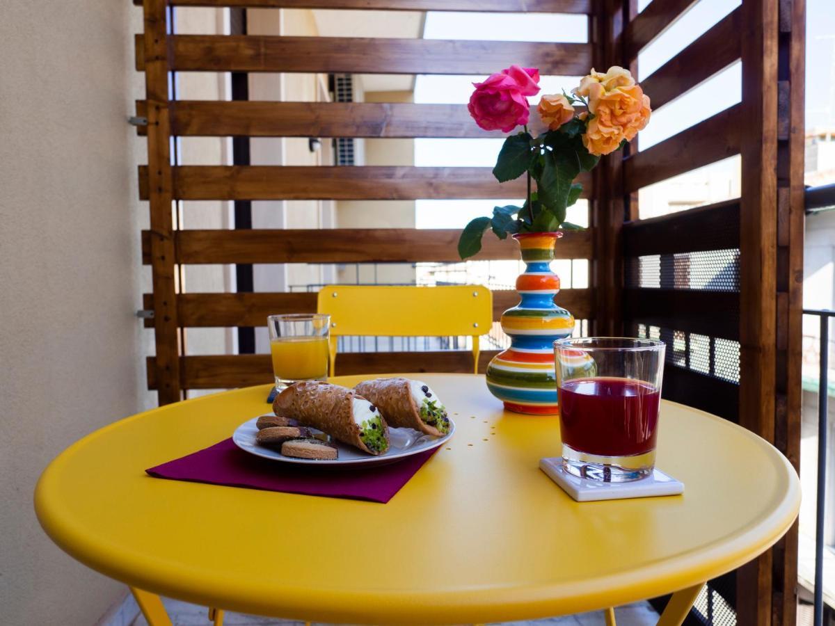 B&B Contessa Dei Venti Catania Bagian luar foto