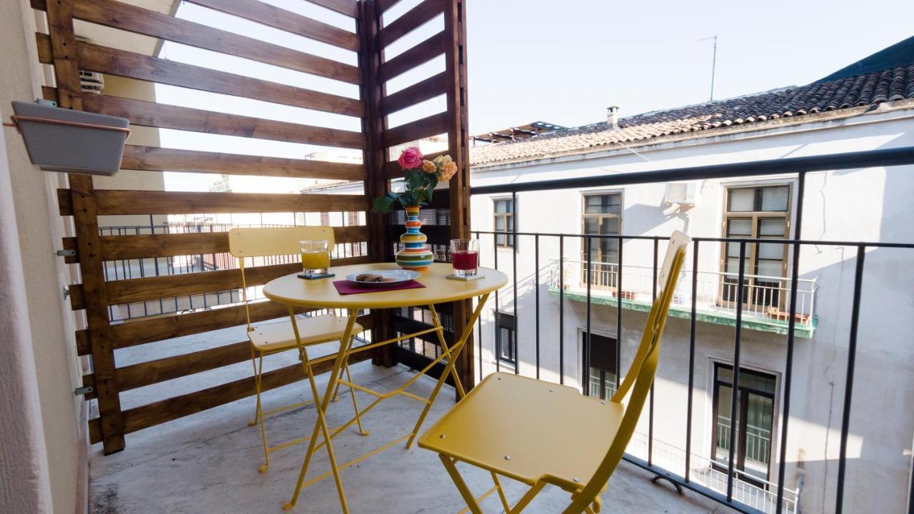 B&B Contessa Dei Venti Catania Bagian luar foto