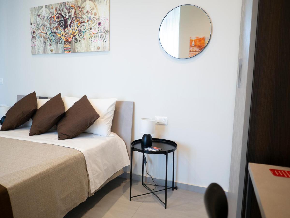 B&B Contessa Dei Venti Catania Bagian luar foto