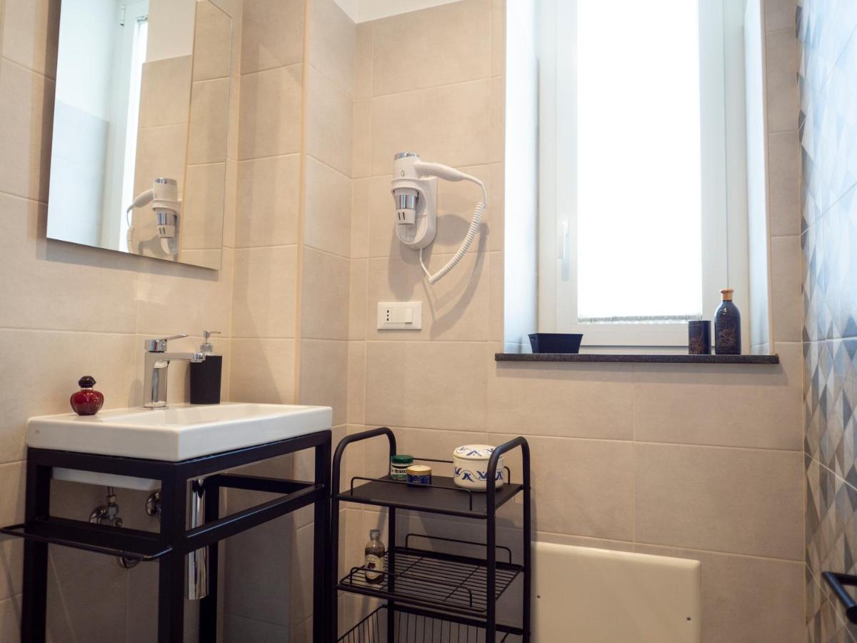 B&B Contessa Dei Venti Catania Bagian luar foto
